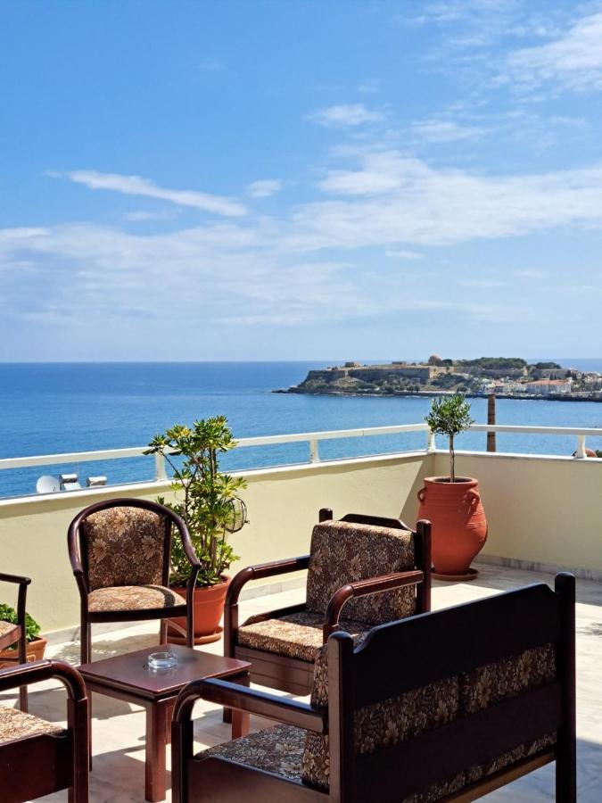 Seaview Flora'S Luxury Apartment-300Meters From The Beach Rethymno Exterior foto