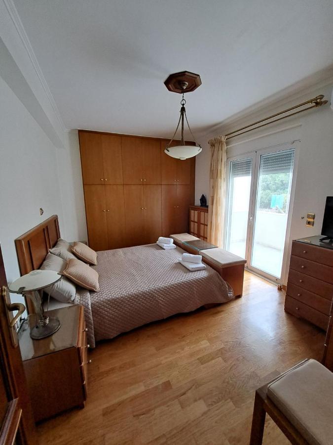 Seaview Flora'S Luxury Apartment-300Meters From The Beach Rethymno Exterior foto
