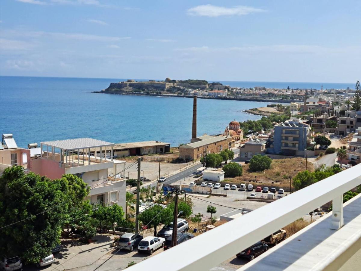 Seaview Flora'S Luxury Apartment-300Meters From The Beach Rethymno Exterior foto
