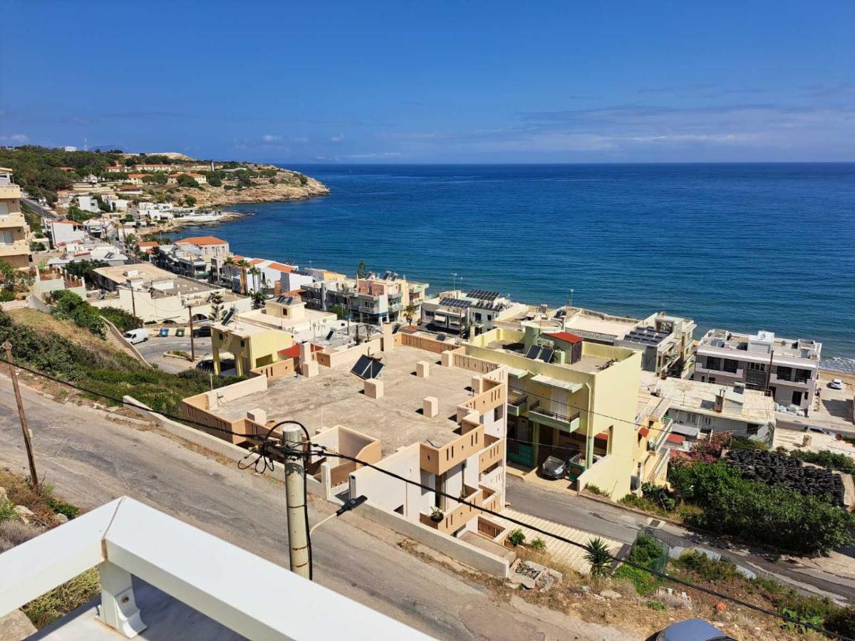 Seaview Flora'S Luxury Apartment-300Meters From The Beach Rethymno Exterior foto